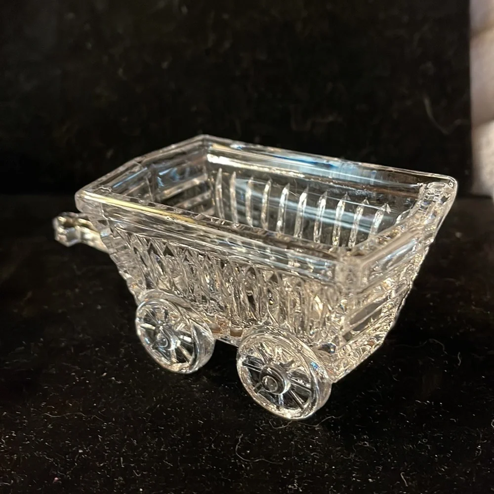 Lead Crystal Wheelbarrow & Hand Cart/Goat Cart Great for storing Sweetener Pkts